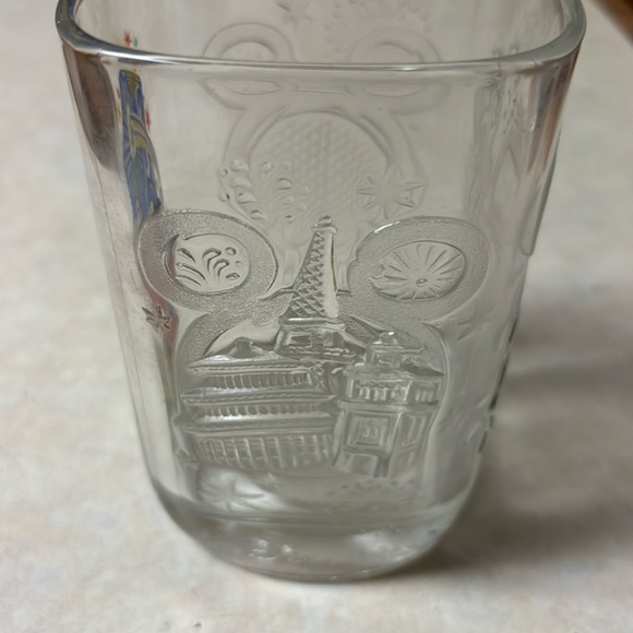 Mickey Mouse at Animal Kingdom Celebrate 2000 McDonald’s glass - Picture 2 of 8